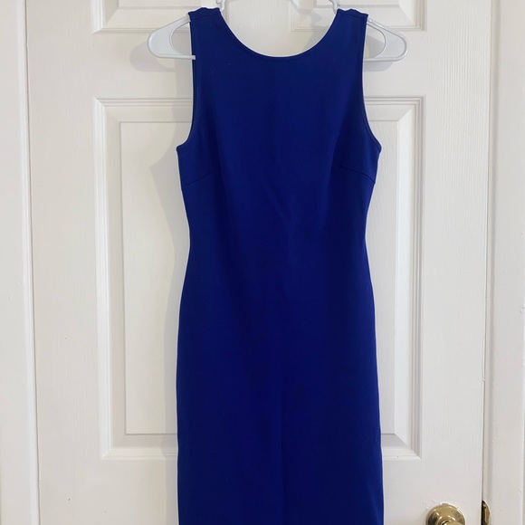 Lulus sleeveless midi dress with open back. Worn twice. Size XS. Royal blue - Picture 2 of 3